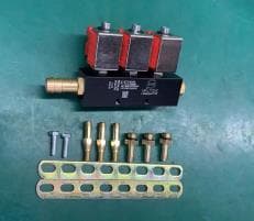 Riel 3 de Inyectores 3 Ohm (3 Bobinas)